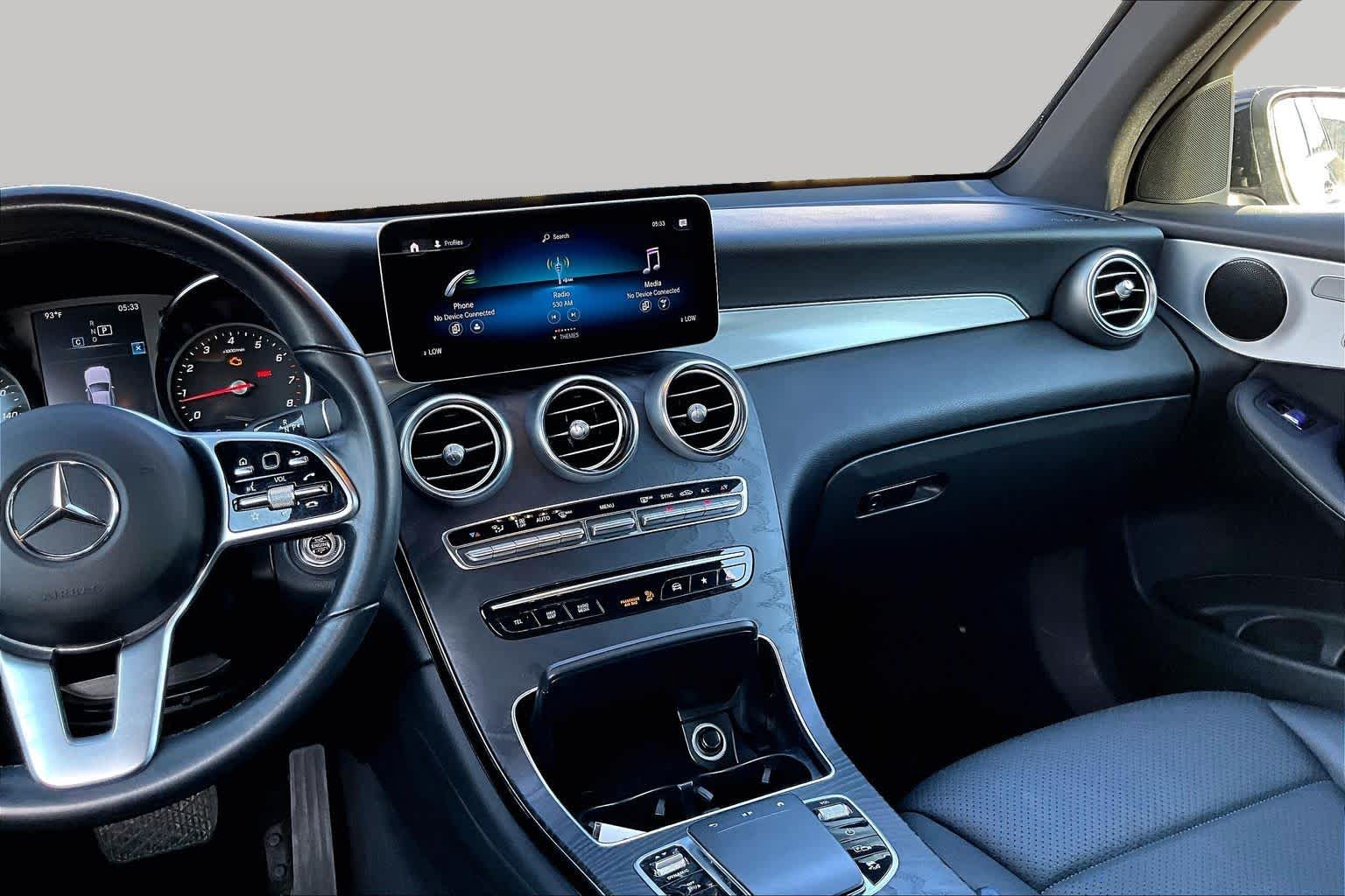 2021 Mercedes-Benz GLC 300