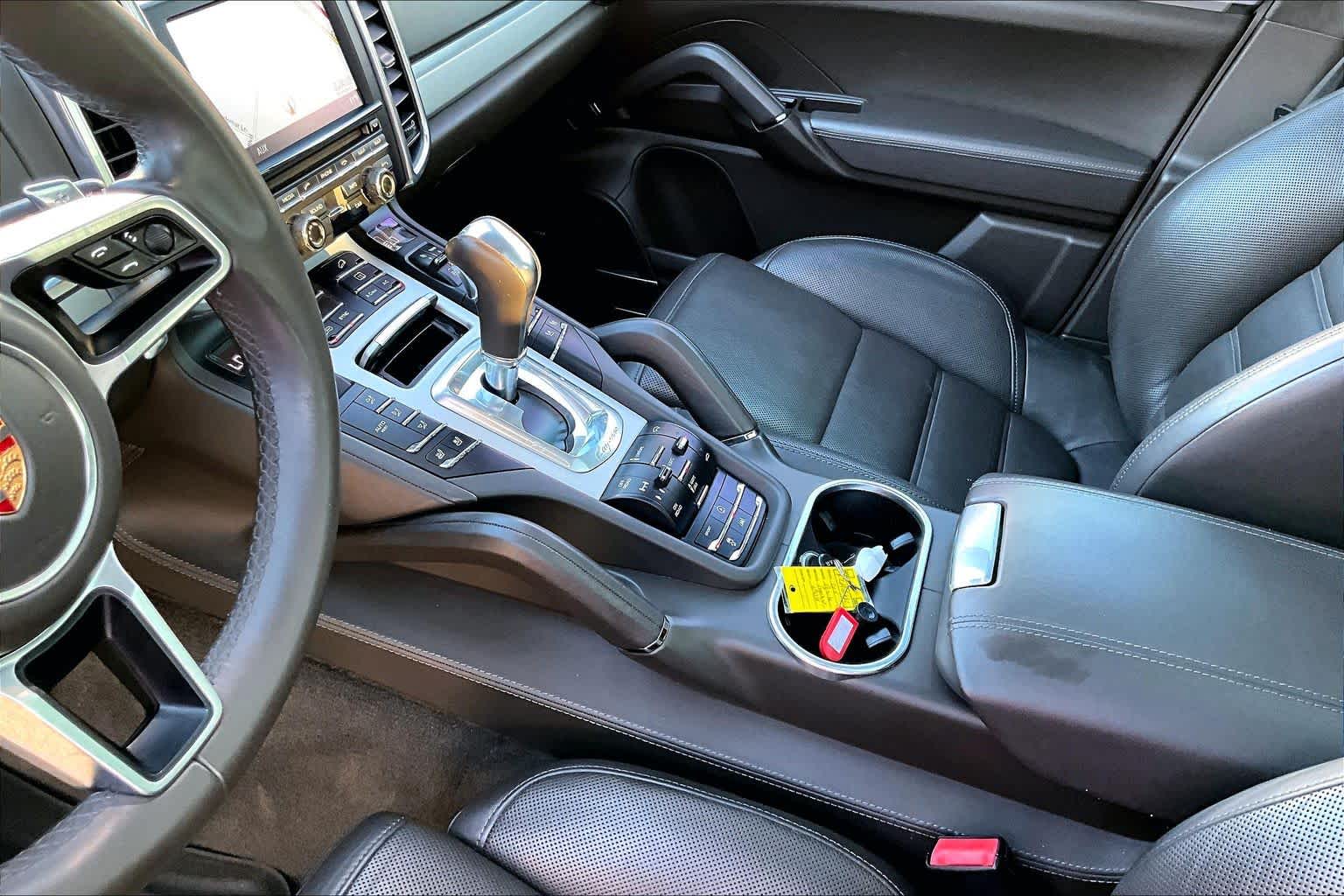 2015 Porsche Cayenne