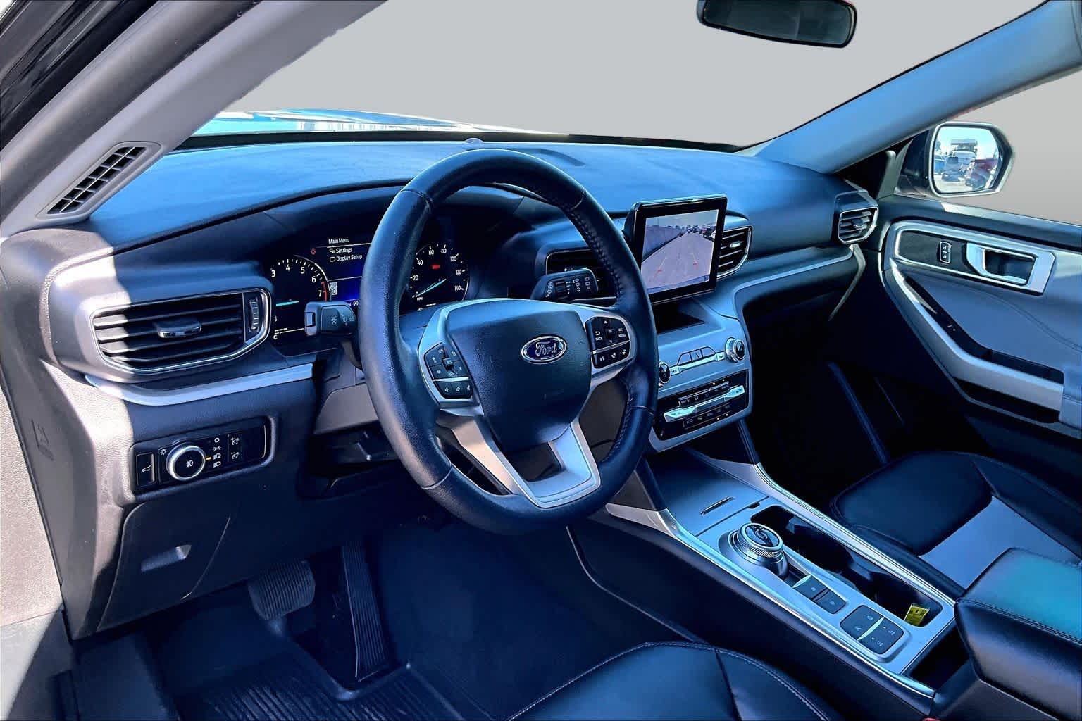 2023 Ford Explorer