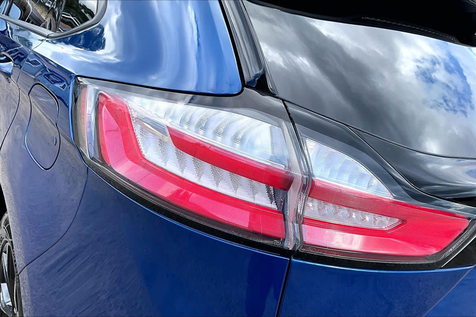 2023 Ford Edge