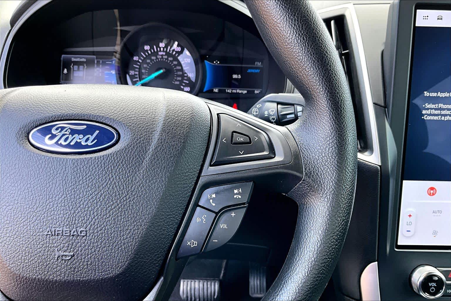 2023 Ford Edge