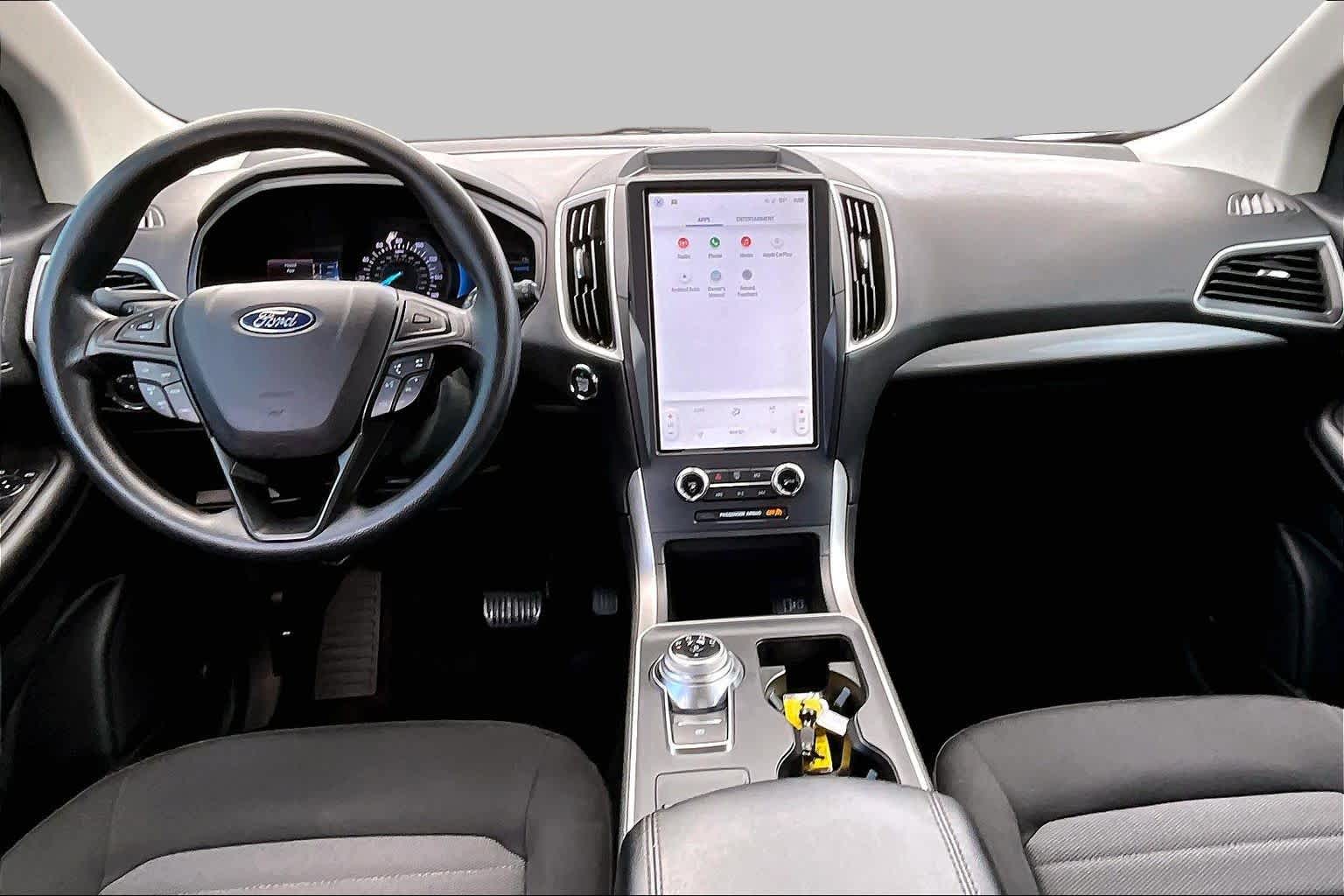 2023 Ford Edge