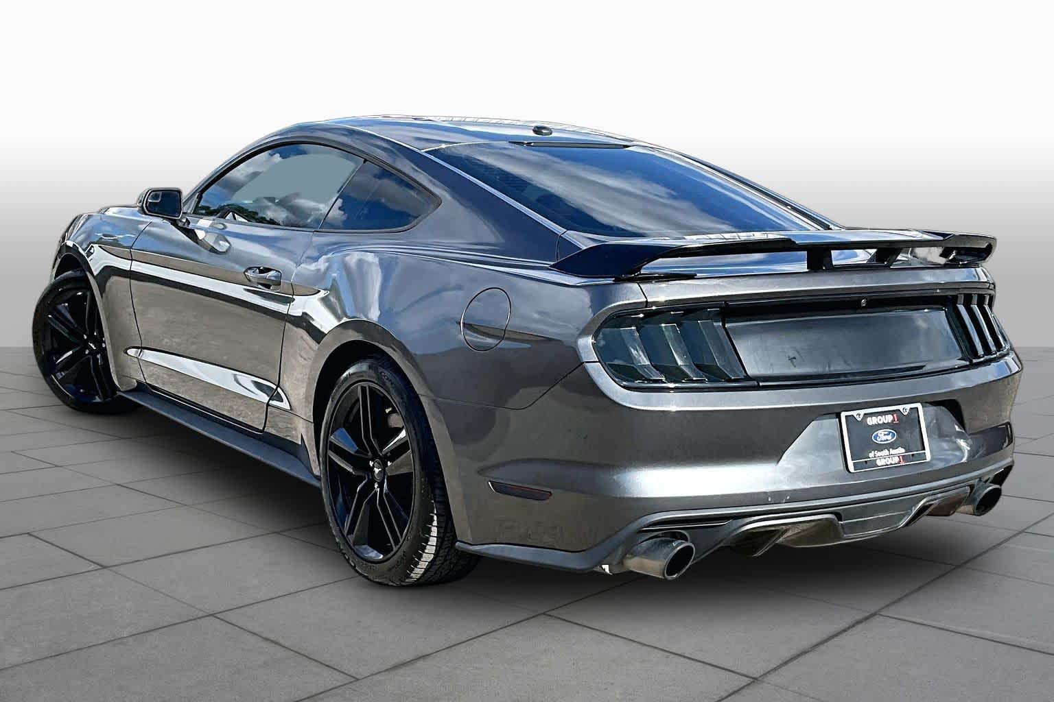 2015 Ford Mustang