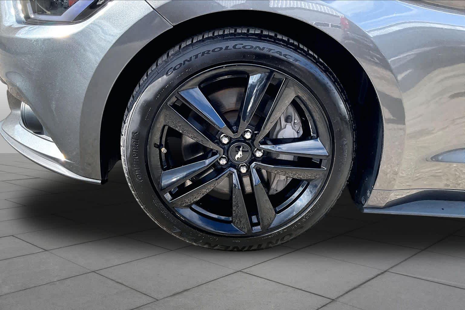 2015 Ford Mustang