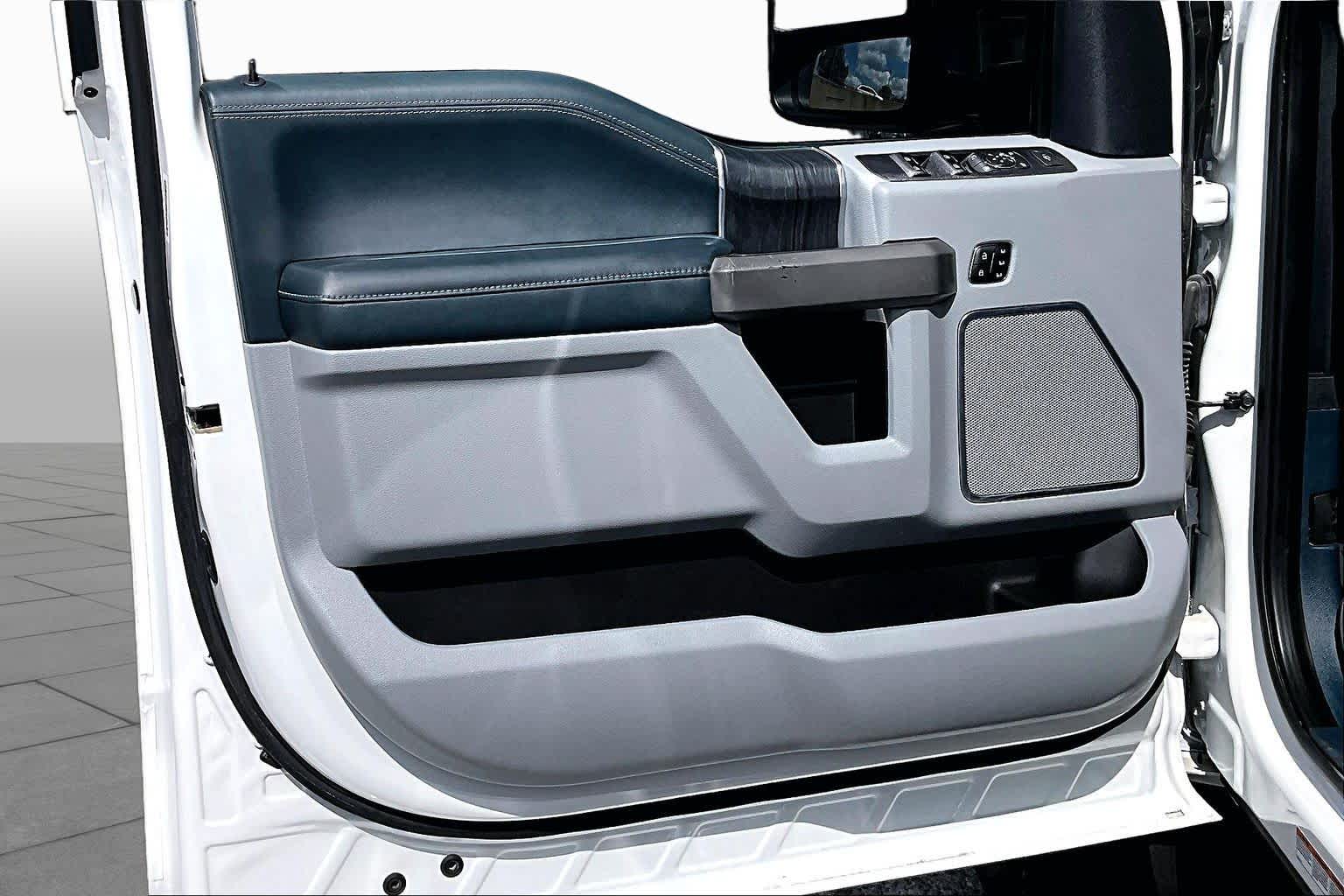 2022 Ford Super Duty F-450 Pickup