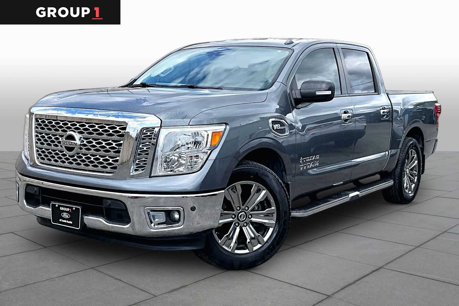 2017 Nissan Titan