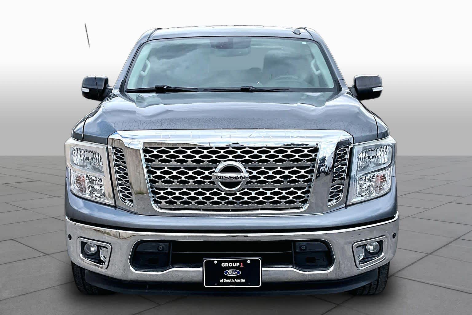 2017 Nissan Titan