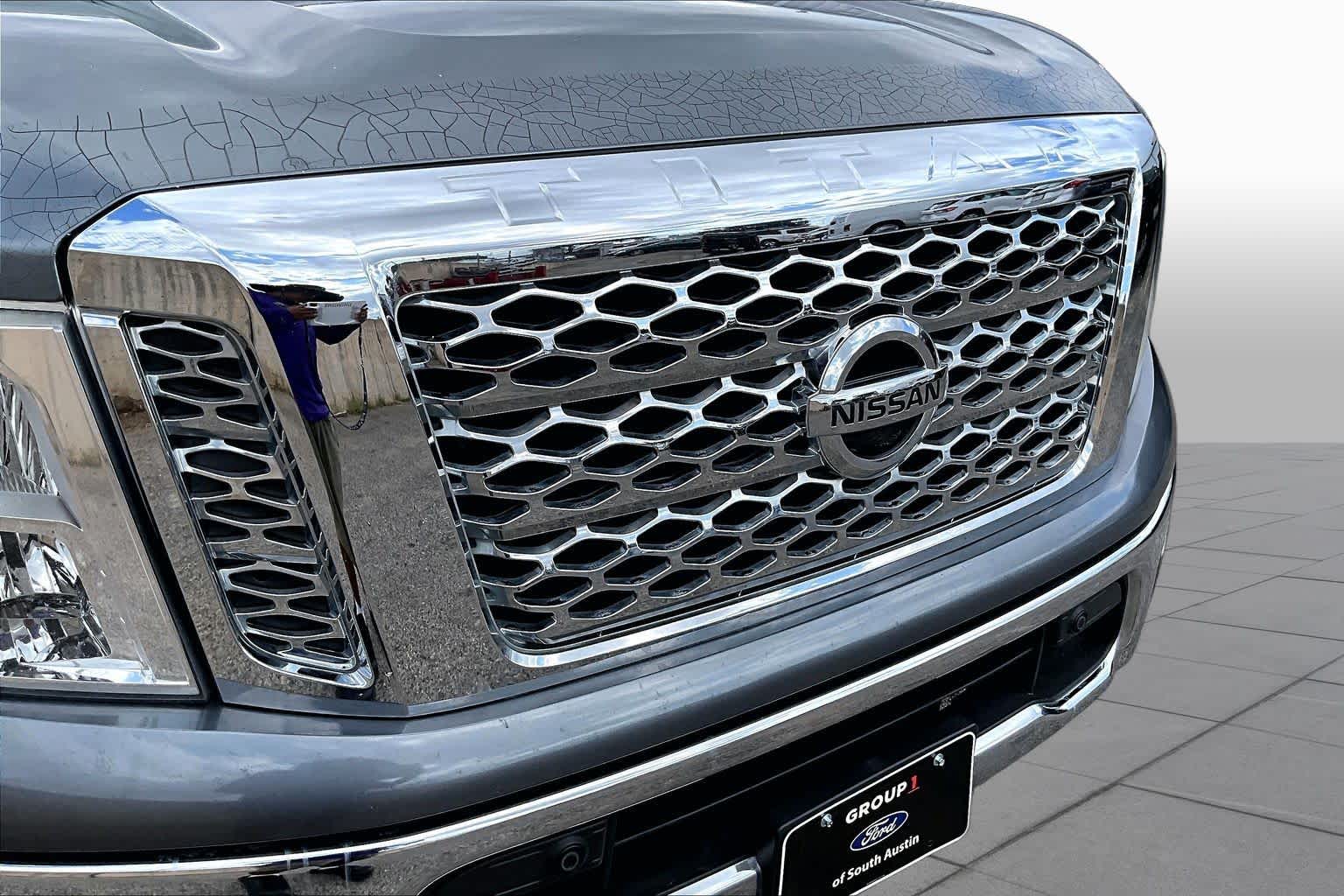2017 Nissan Titan