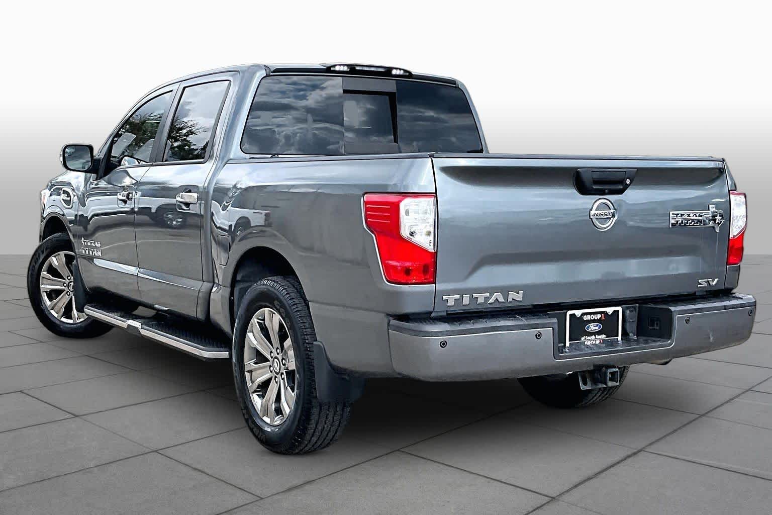 2017 Nissan Titan