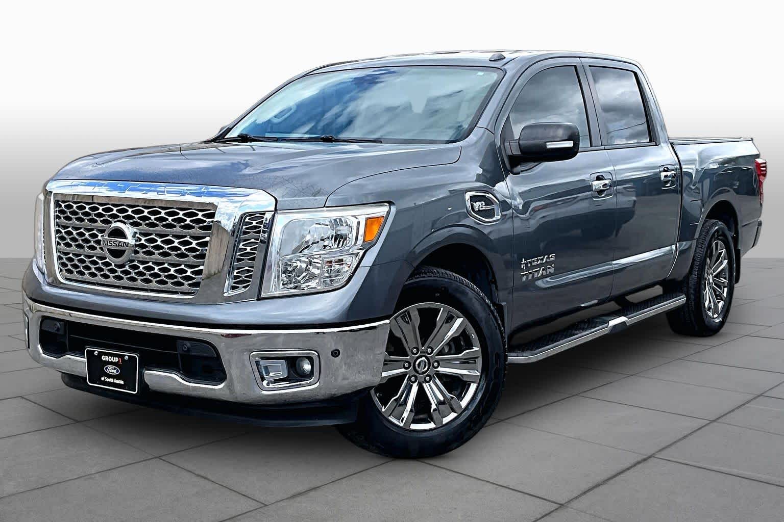2017 Nissan Titan