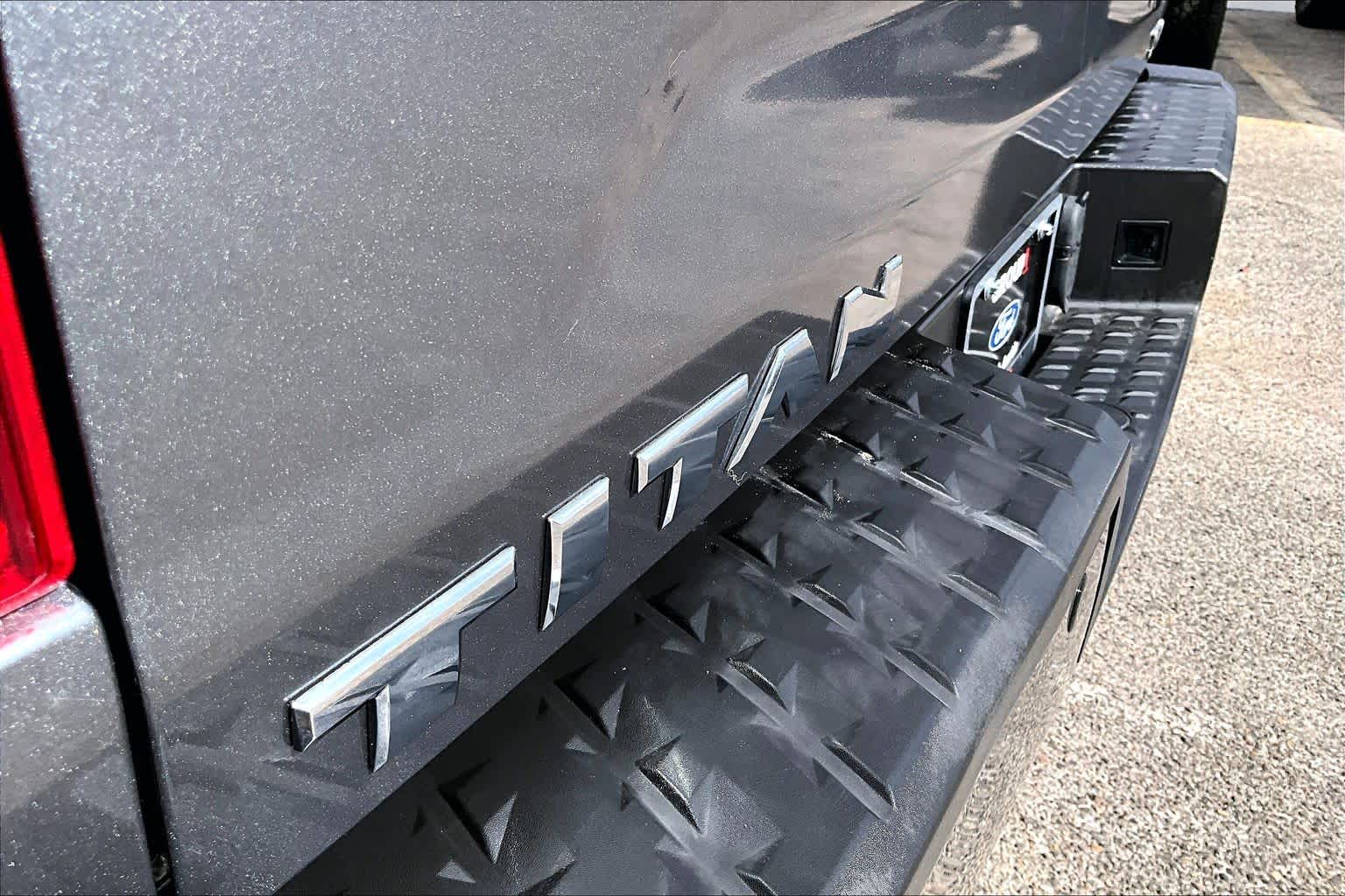 2017 Nissan Titan