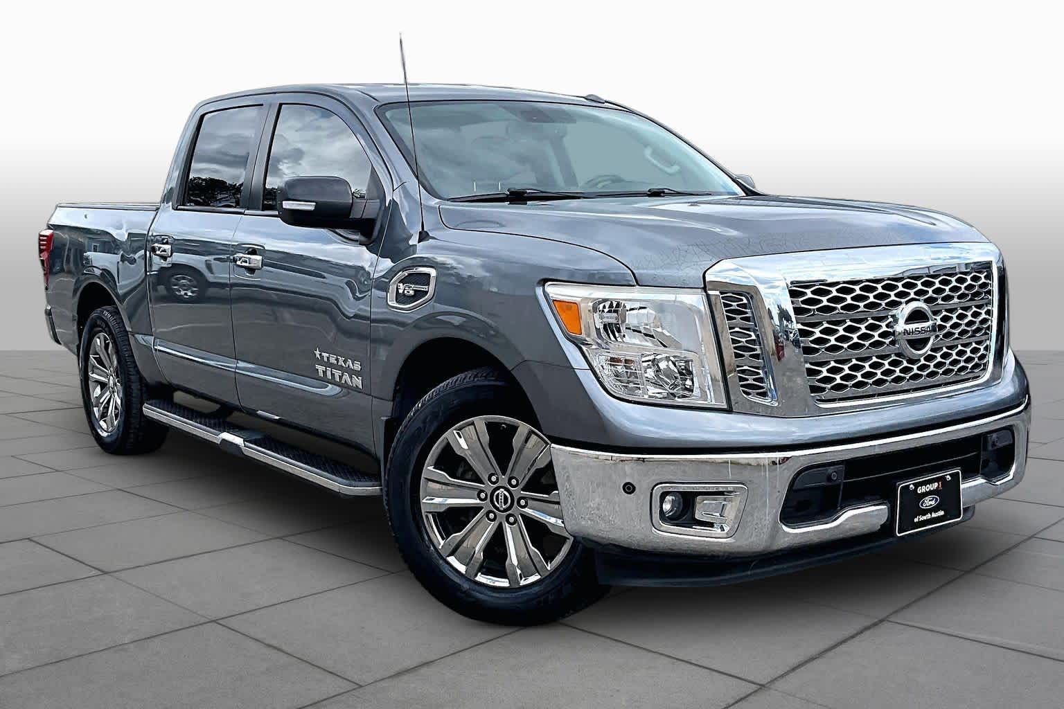 2017 Nissan Titan