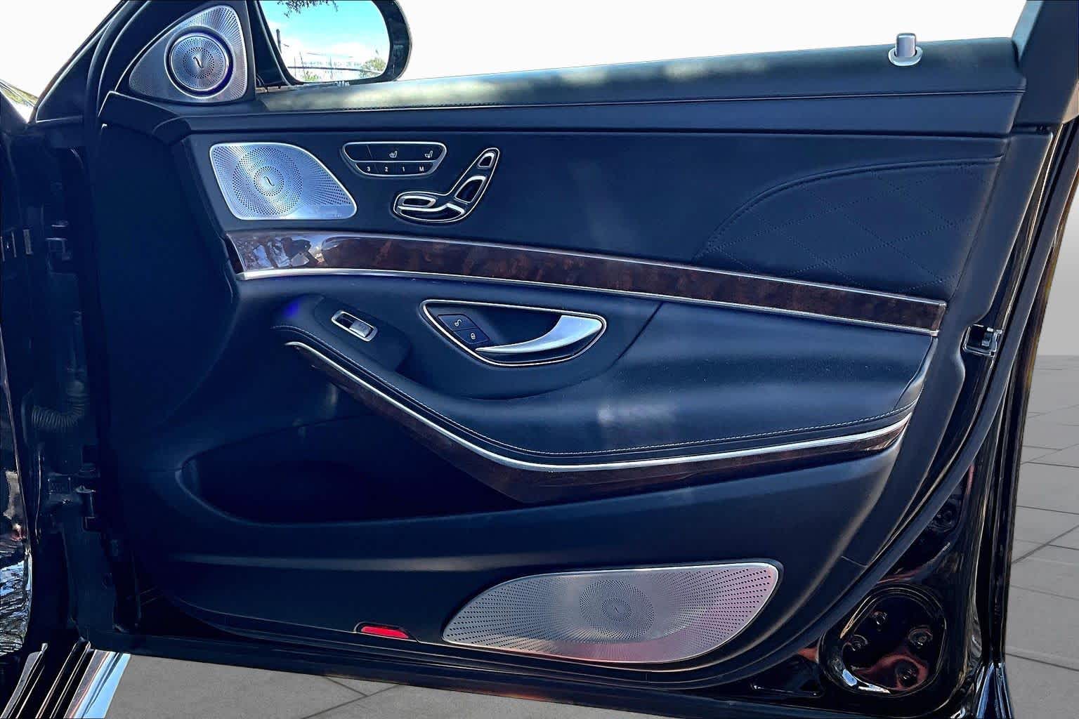 2019 Mercedes-Benz S 560